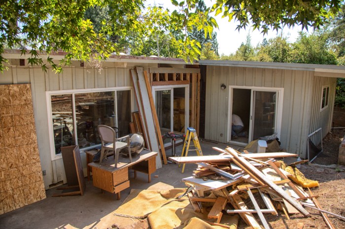 You can see the wall has been installed making the backyard a bit smaller
