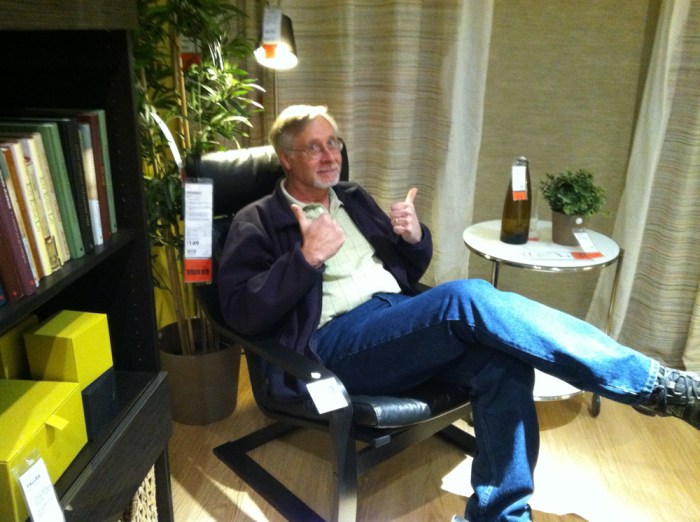 Hubster finds a comfy chair in IKEA