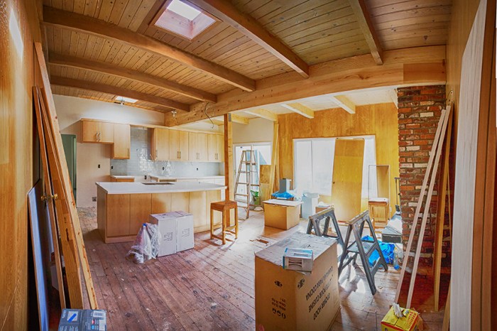 Kitchen/Family Room Now