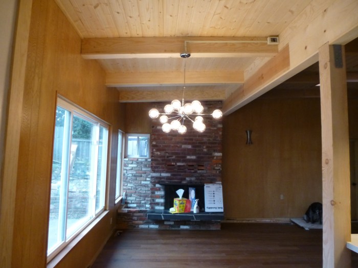 Light for dining room table, only it is hung in the wrong spot